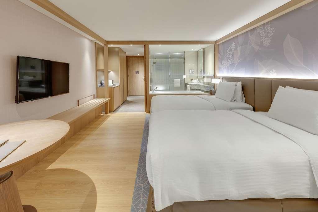 Doubletree By Hilton Taipei Zhongshan Chambre photo