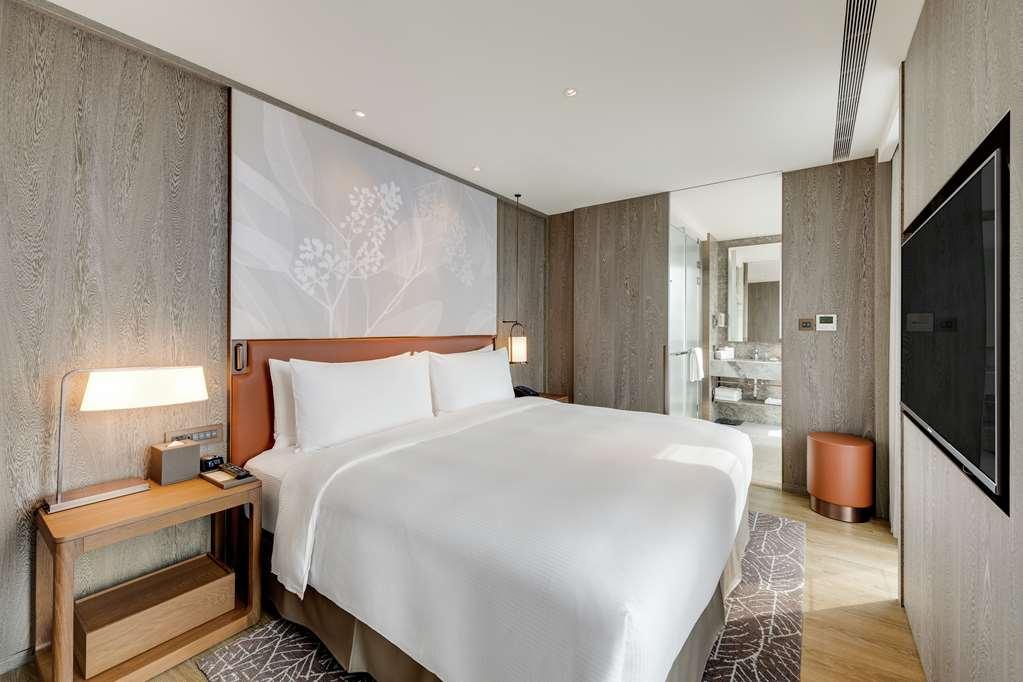 Doubletree By Hilton Taipei Zhongshan Chambre photo