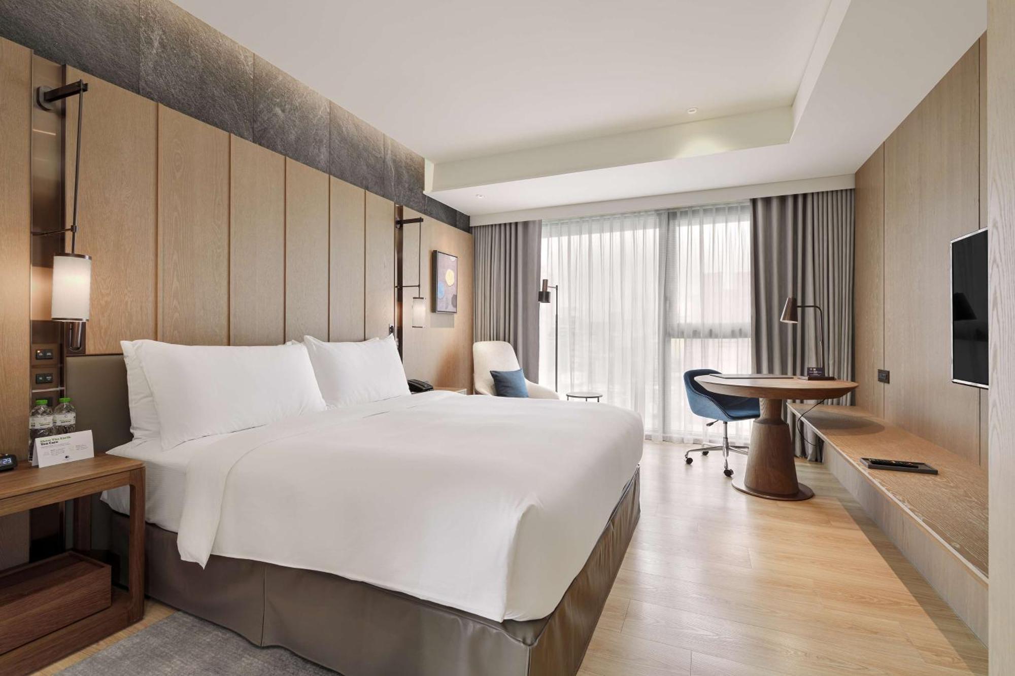 Doubletree By Hilton Taipei Zhongshan Extérieur photo