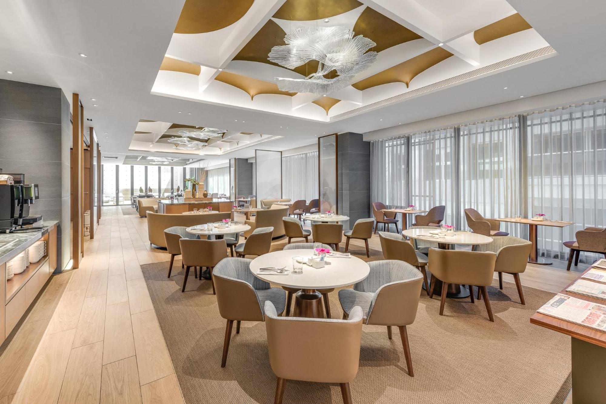 Doubletree By Hilton Taipei Zhongshan Extérieur photo