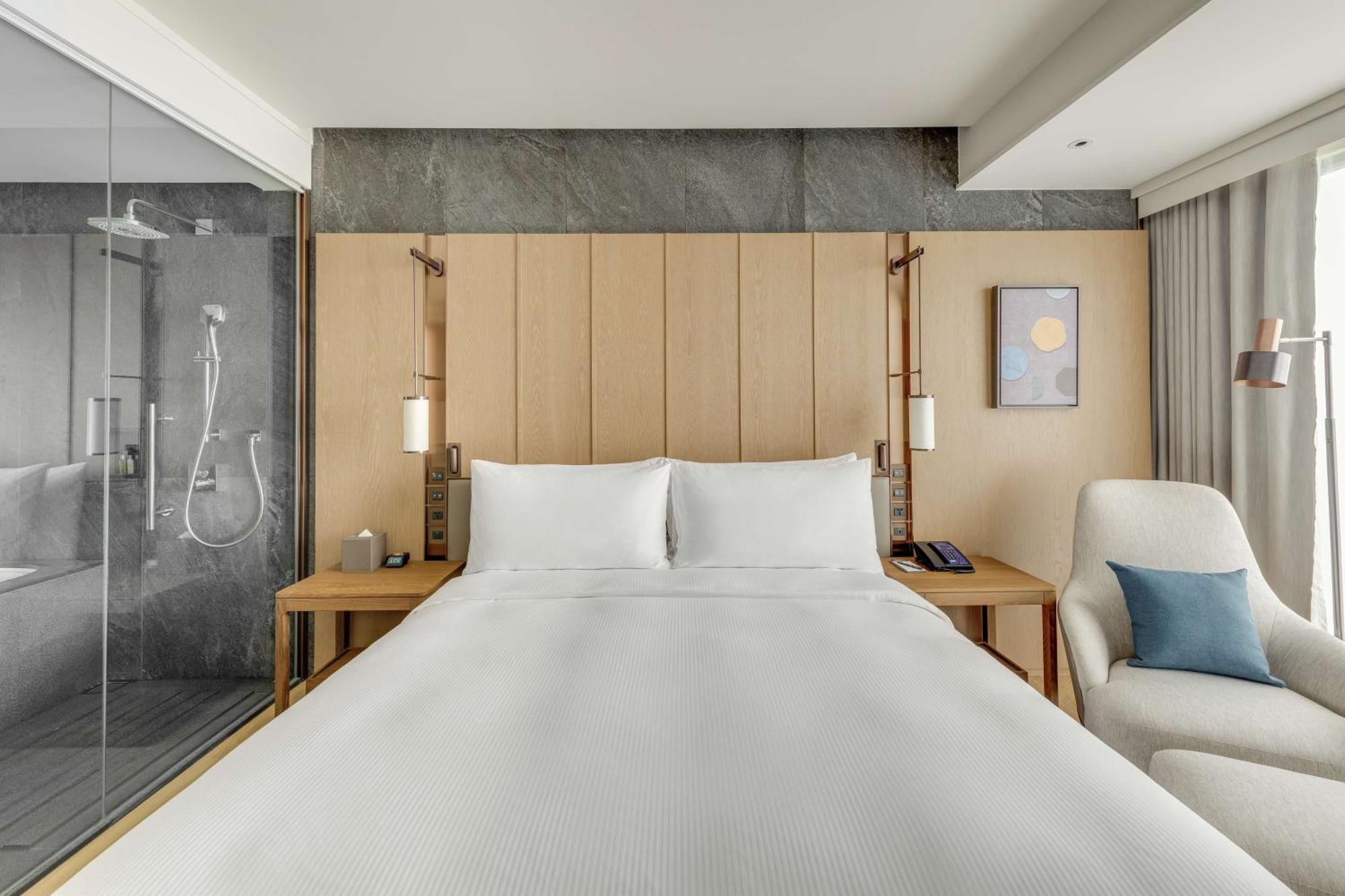 Doubletree By Hilton Taipei Zhongshan Extérieur photo